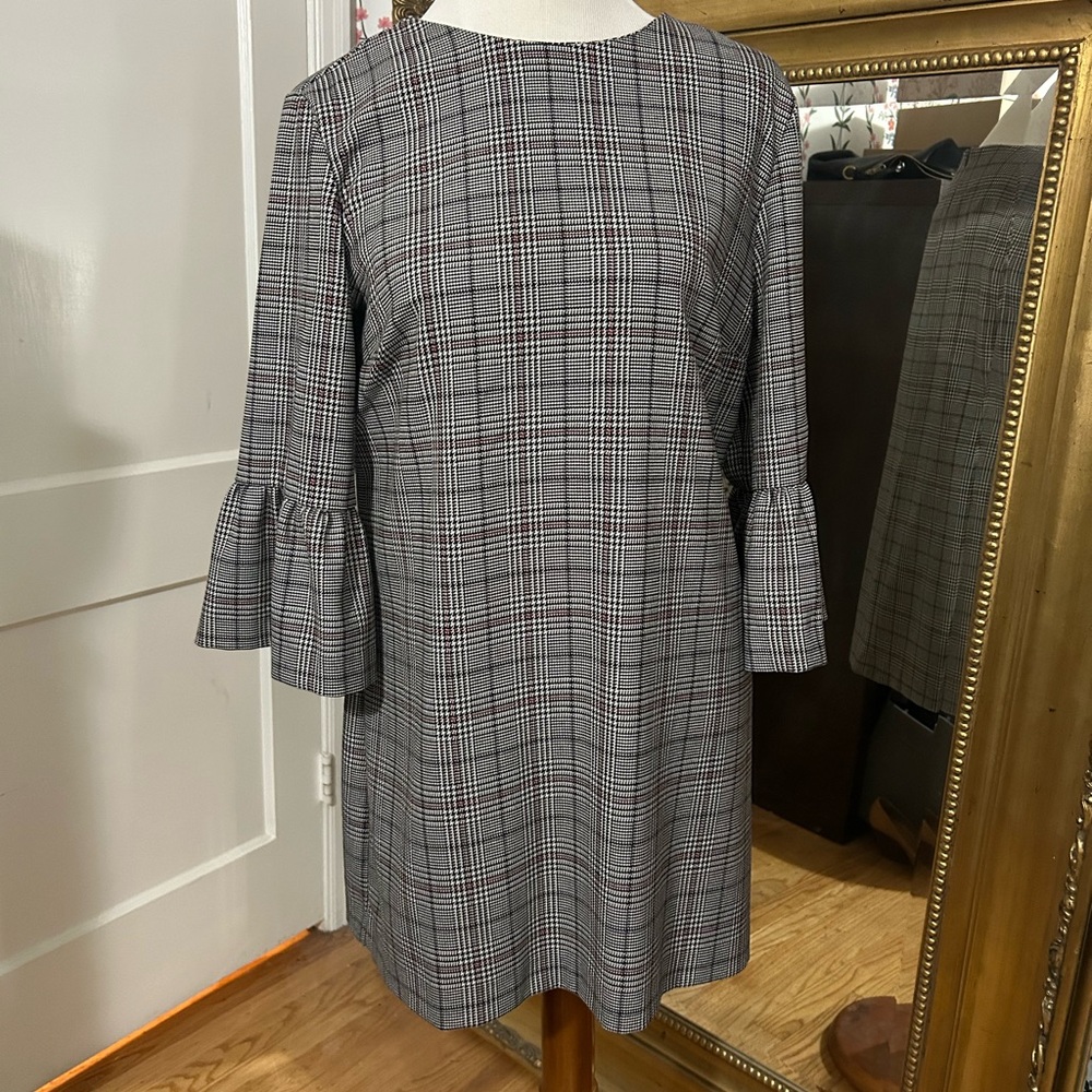 Zara Black and White Sheath Dress with Bell Sleeves